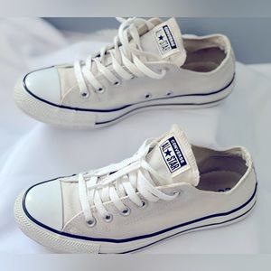 Converse Chuck Taylor Cream